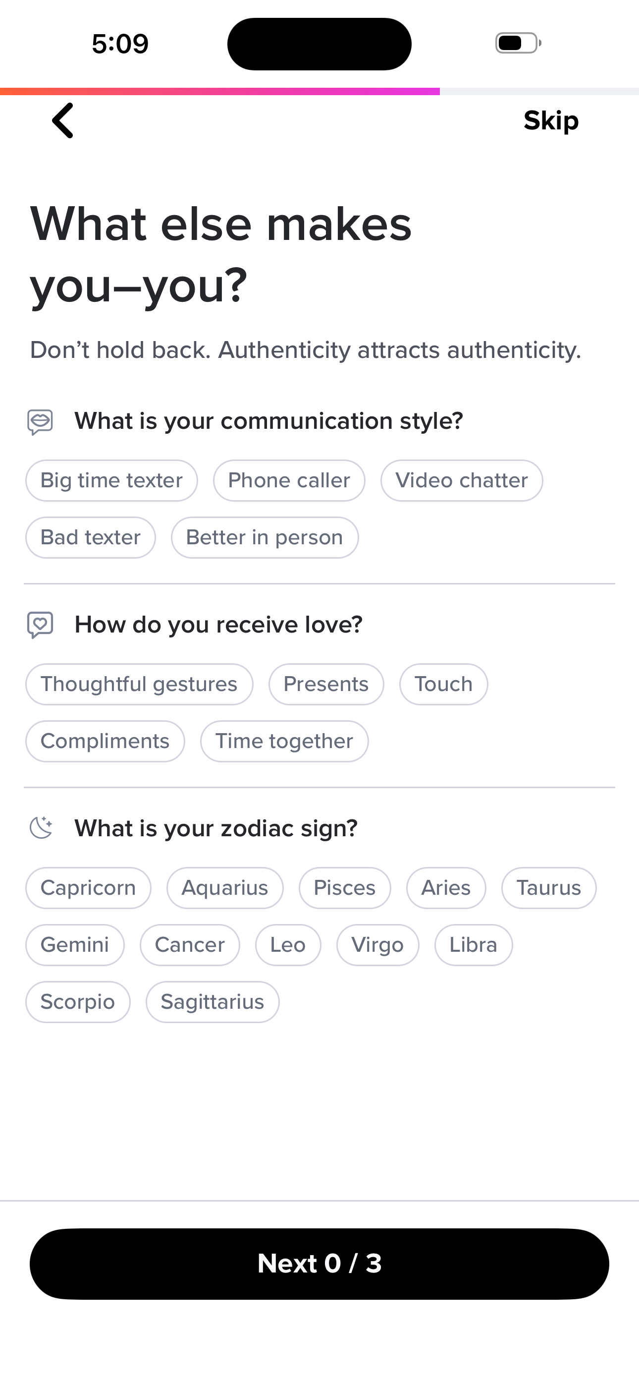 Tinder Onboarding — What else makes you-you screen in the Sign up — basics (name → bio) flow